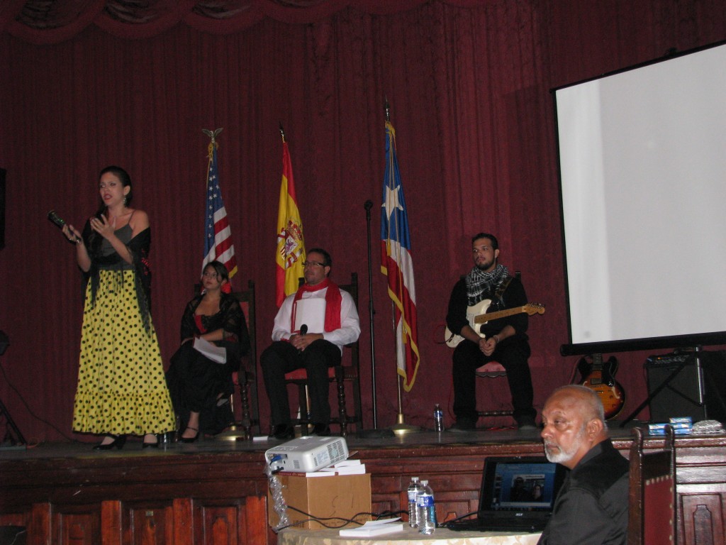 Monica Placido (soprano) sings "De Espana Vengo."